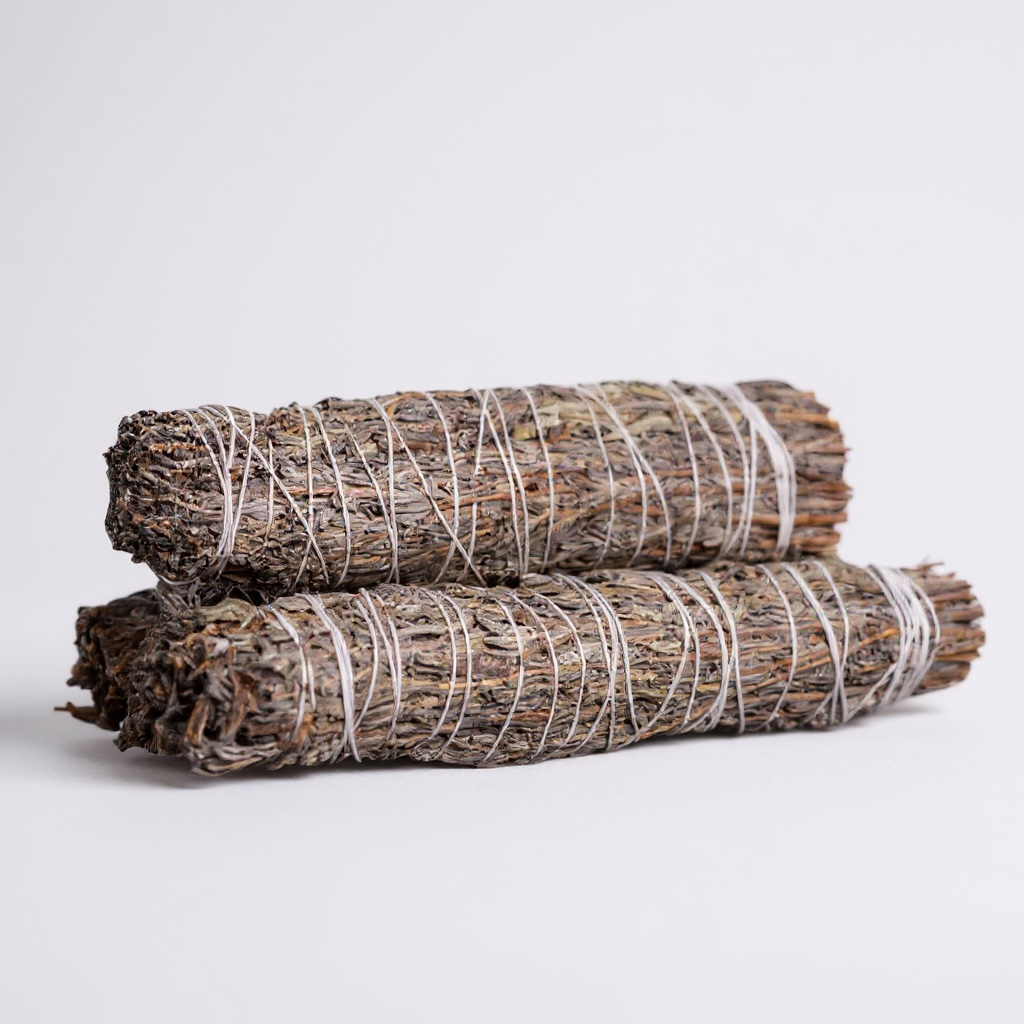 3-pack 5" Natural Lavender Smudge Wands for spiritual cleansing, meditation, heart chakra healing, and relaxation.